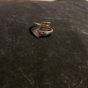 Montana Silversmiths:Sparks Will Fly Twisted Arrow Ring